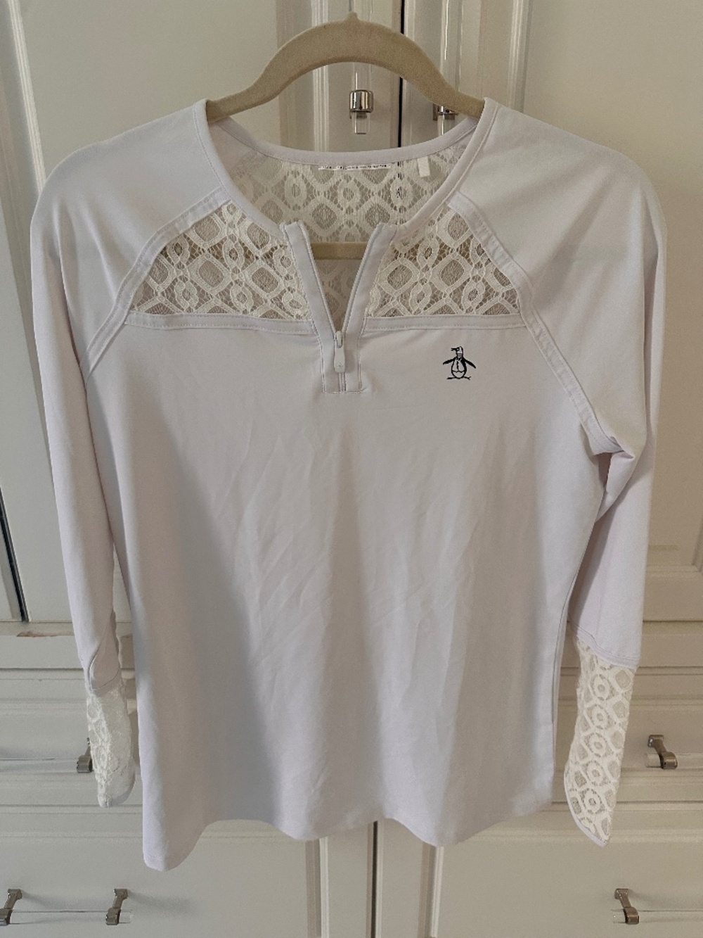 VGUC Penguin Women’s Athletic Top - M